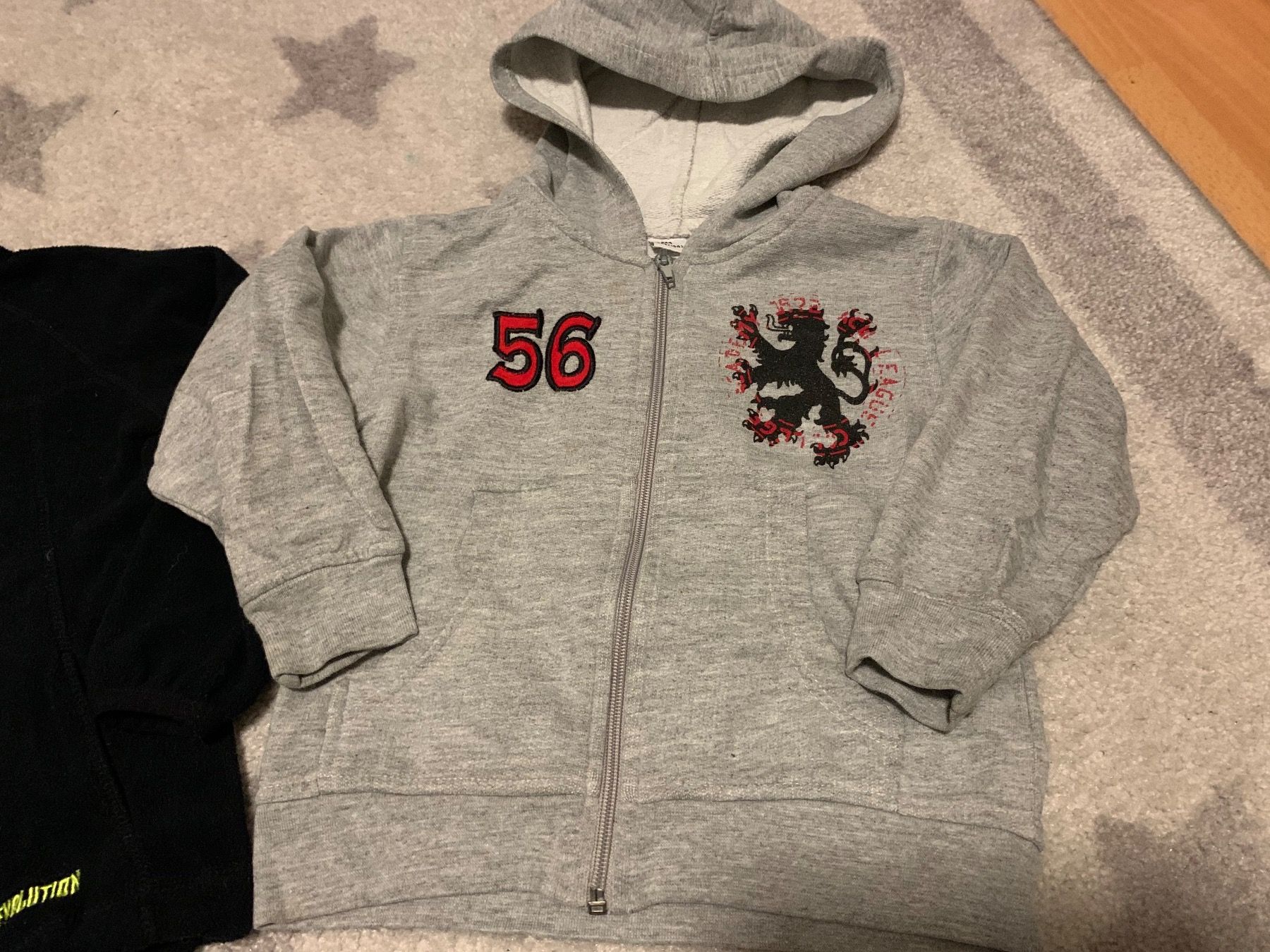 Giacche & Cappotti: 2 Jäckli Gr.98/104 – Usato da Kreuzlingen venduto da jamie45 1