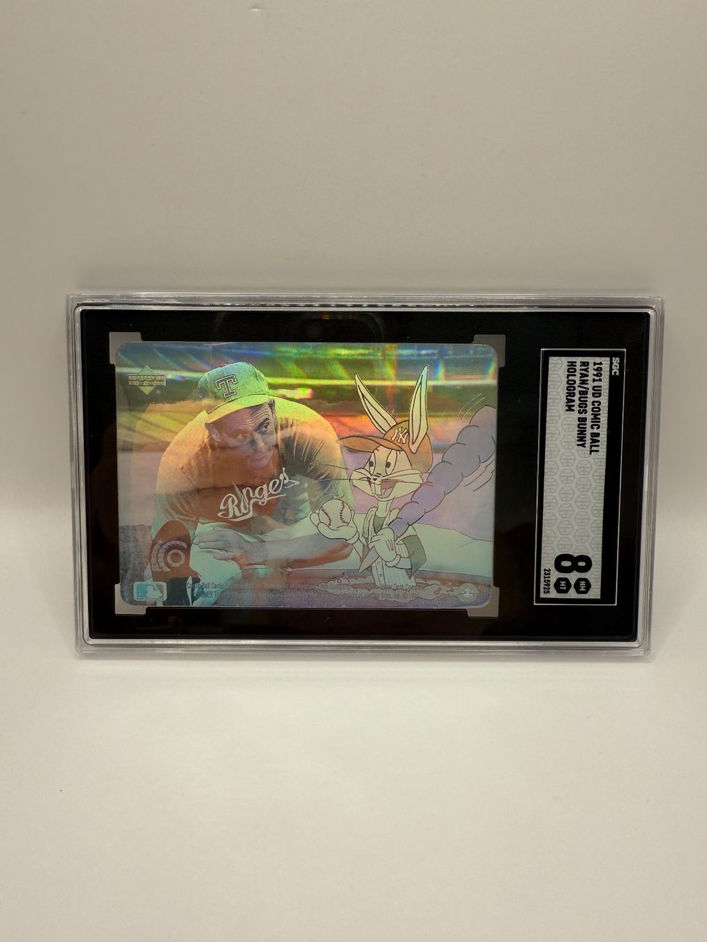 Carte collezionabili: Bugs Bunny Nolan Ryan 1991 Upper Deck Comic Ball 2 - SGC 8 – Nuovo e nell'imballaggio originale da Dietikon venduto da gab_qz7y