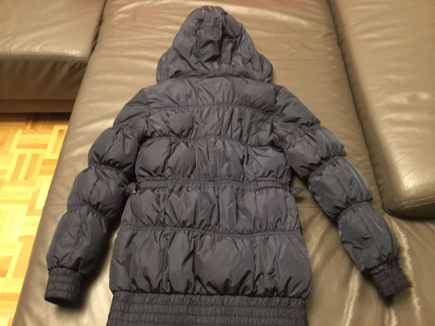 Sisley Giacche & Cappotti: Gepflegte Daunen-Jacke Sisley – Usato da Horw venduto da Benny017 1