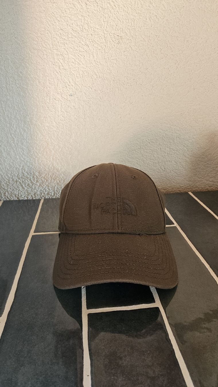 North Face Chapeaux, bonnets & casquettes: CAP The North Face – D'occasion à Bulle par tiff_1992
