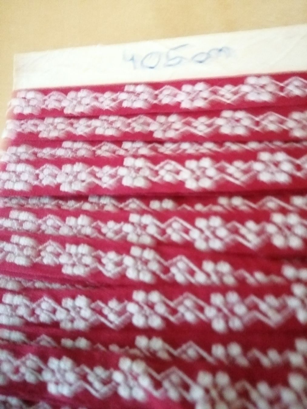 Nastri decorativi: Bordüre rot gemustert 405cm - NEU  – Nuovo (secondo la descrizione) da Honau venduto da holunder3 1