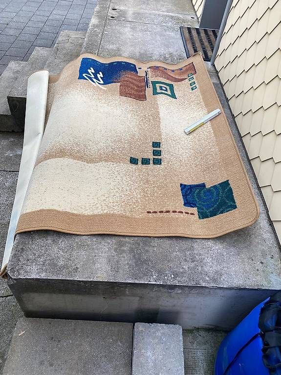 Tappeti: Teppich , 2,2m x 1,6m – Usato da Strengelbach venduto da Luftschutzsoldat
