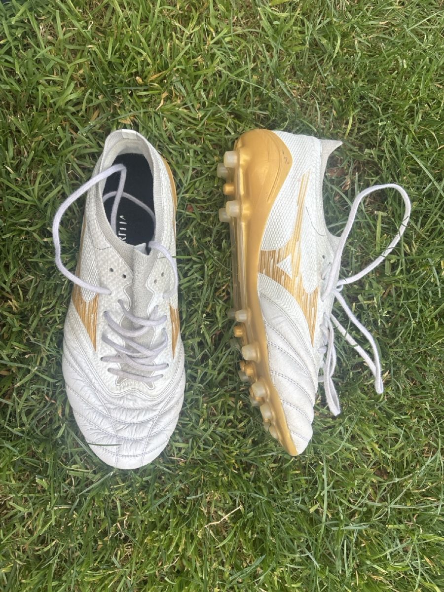 Mizuno Schuhe für Jungen: Mizuno Morelio Neo Beta 4 – Gebraucht aus Winterthur von Pescheweber
