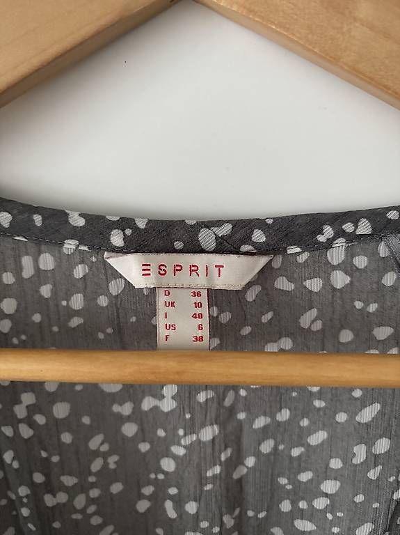 Kleider: Esprit Sommerkleid, Grösse 36 – Gebraucht aus Uetikon am See von Laura__S 1