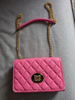 Sac Love Moschino rose matelassé avec chaîne dorée