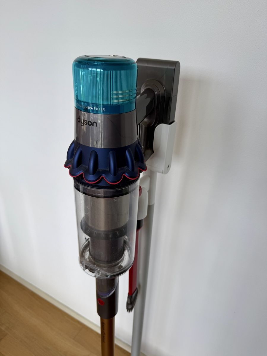 Dyson Aspirapolveri & Accessori: Dyson V15 Detect Extra + Dyson grab and go dok – Difettoso da Bern venduto da StrawberryKing 4