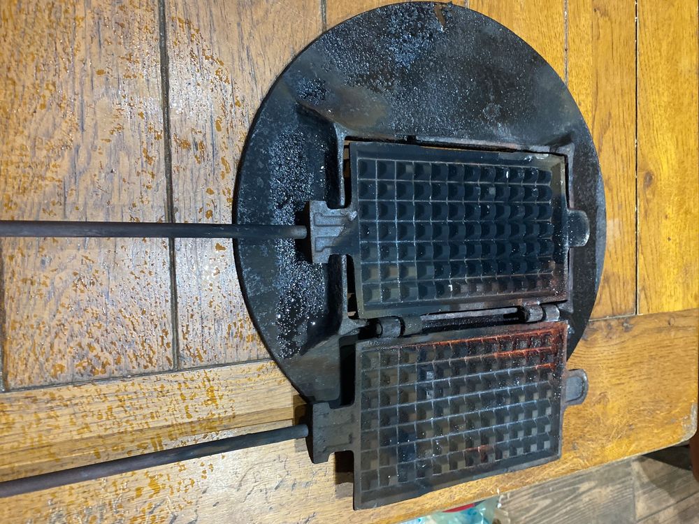 GAUFRIER/APPAREIL MOULE À CROQUE MONSIEUR x4 L'étoile vintage ancien