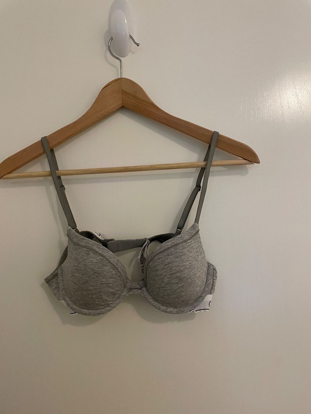 Calvin Klein Altra biancheria intima: Calvin Klein BH (Grösse 75A) – Usato da Zufikon venduto da SULMI02
