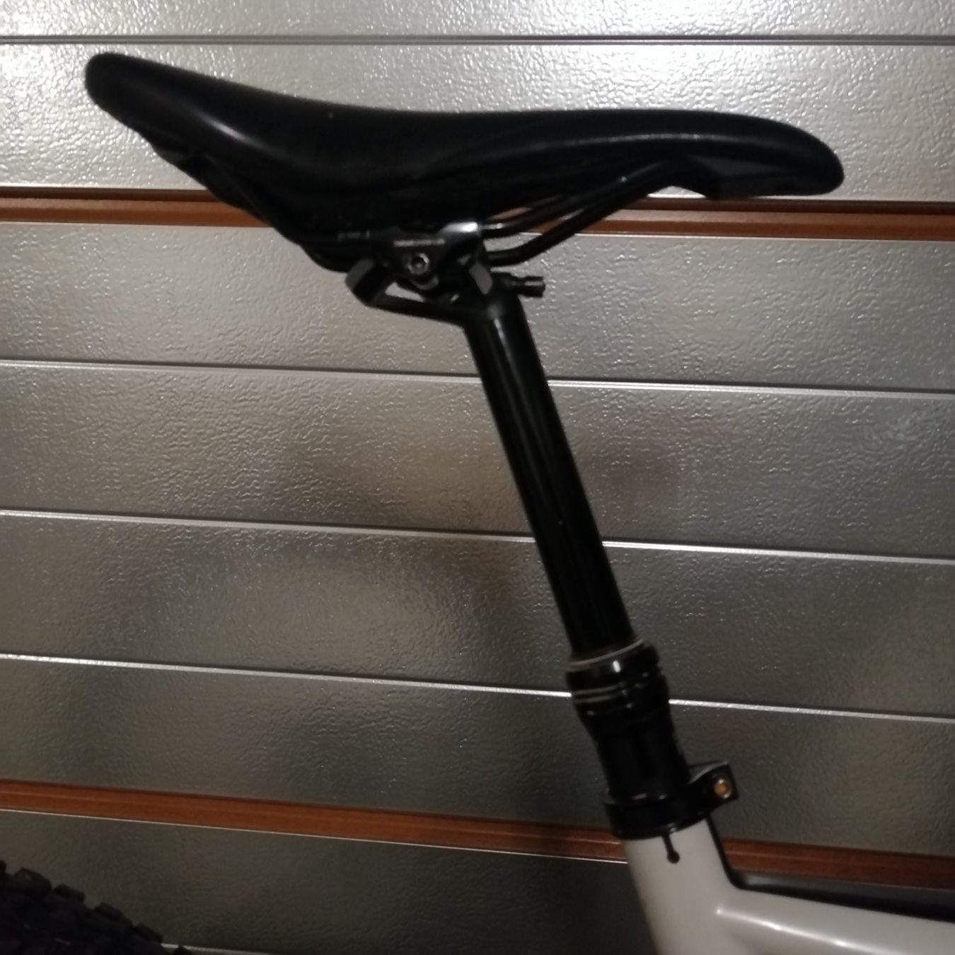 Specialized Velos: Specialized Enduro Expert Carbon 2015 size M – Gebraucht aus Seedorf UR von mb_skier 5