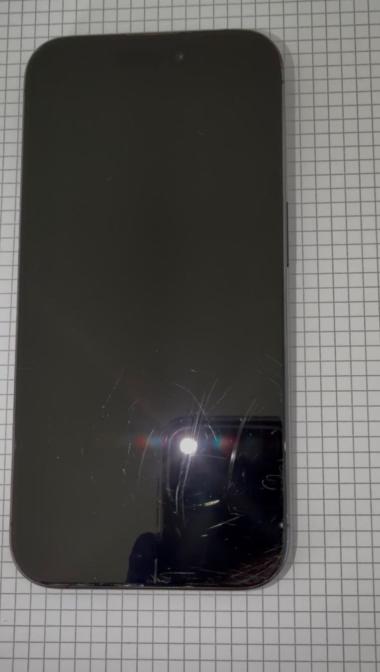 Apple Telefoni cellulari / Smartphones: iPhone 15 Pro 256 GB – Usato da Walkringen venduto da mkohler01 1