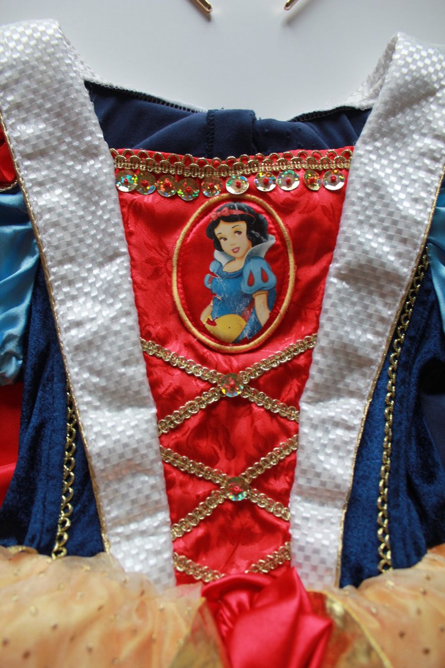 Kostüme: Costume Blanche neige / Schneewittchen t. 5 - 6 ans – Gebraucht aus Peseux von CoolShoping 2