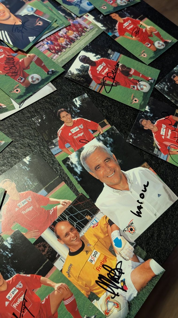 Autografi: FC Thun Autogrammkarten 29x Saison 02/03 – Usato da Rohrbach venduto da Zidane6 3