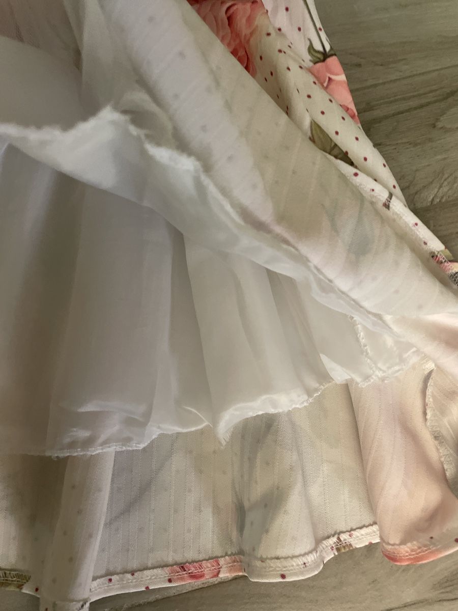 Vestiti & Gonne: Neues Süsses blumen Kleid Gr.122 – Nuovo (secondo la descrizione) da Obergerlafingen venduto da cabo4 2