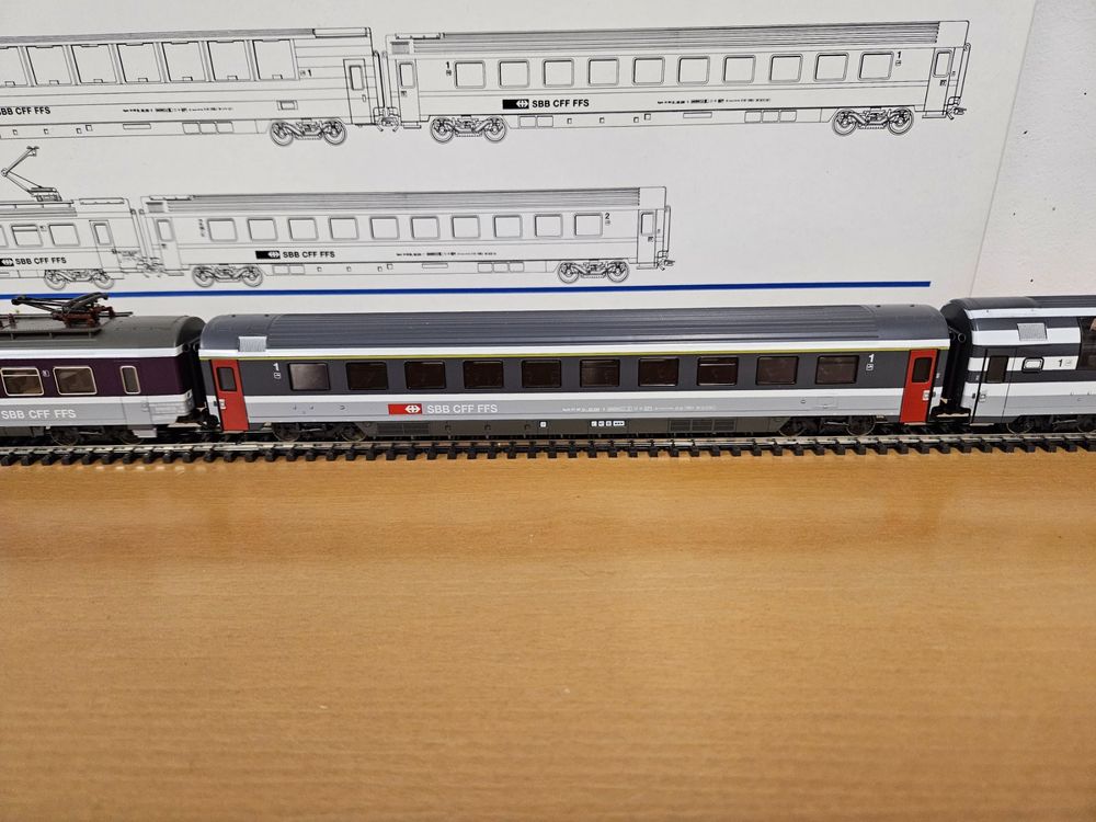 Märklin 4367 - SBB Eurocity EW Panorama- Licht / Figuren (Gebraucht) in