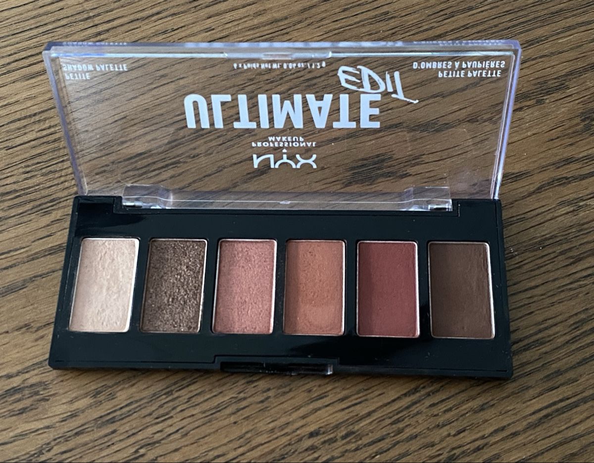 Make-up: Make-up Set, Babor / NYX / Essence, neuwertig – Usato da Ehrendingen venduto da Uxaxa 2
