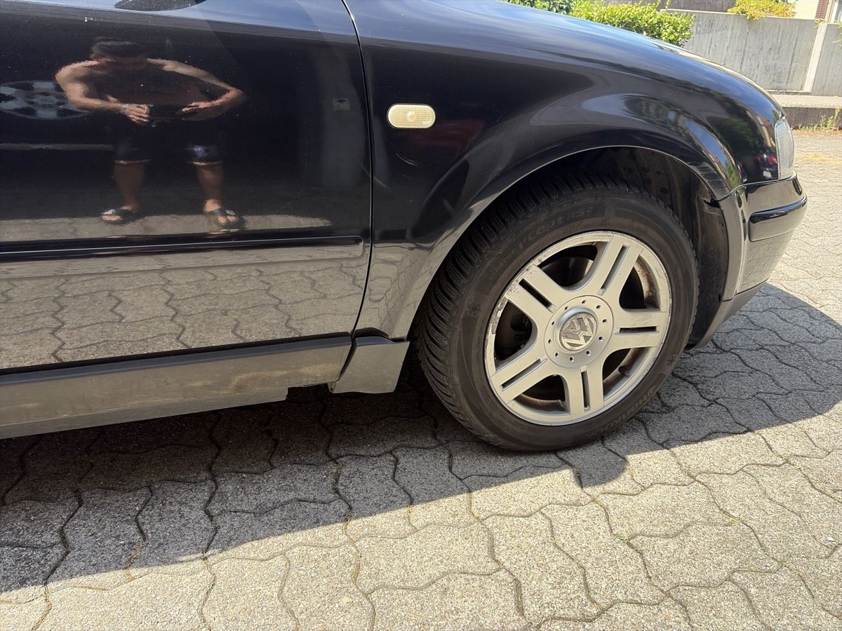 VW Automobili: VW Passt 2.8 v6 – Usato da Reinach AG venduto da joy_q2gl 8