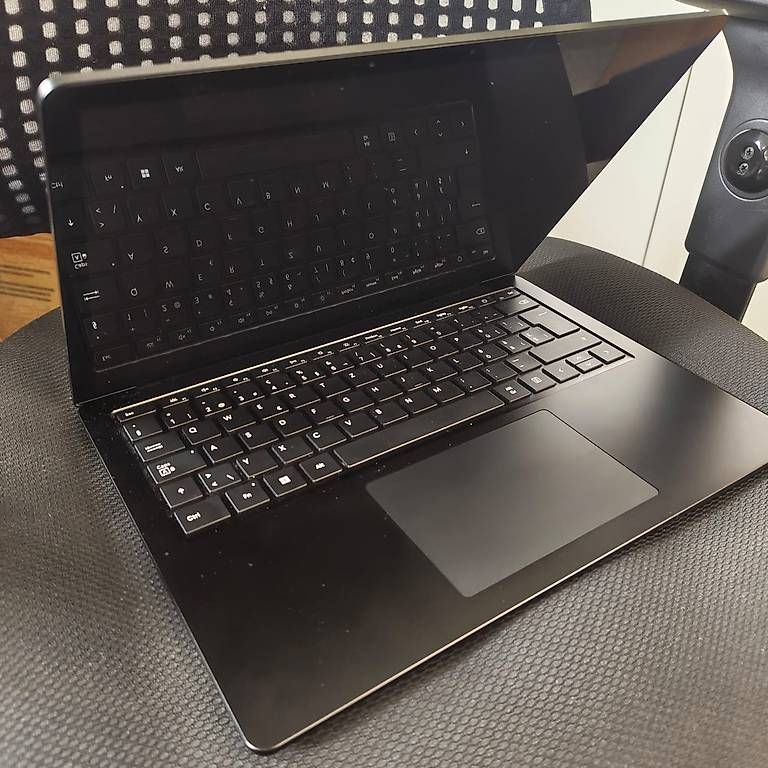 Portables: Microsoft Surface Laptop 5 | i7-1265U | 13.5" – D'occasion à Uster par joelhelbling11