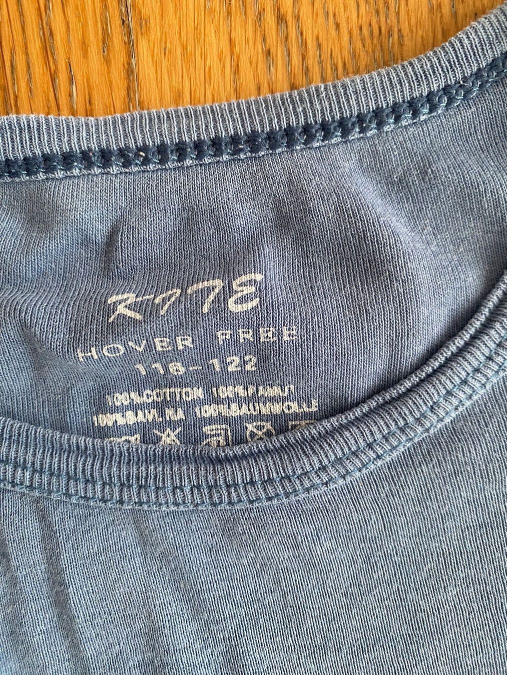 Camicie, T-shirt & Polo: 4 Jungen T-Shirts Gr. 110-122 – Usato da Wädenswil venduto da PeterWaedi 2