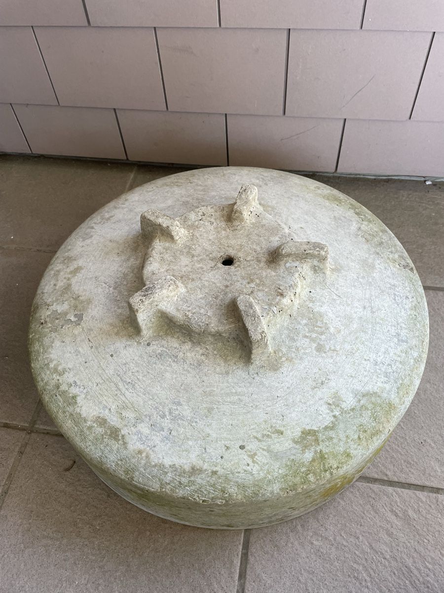 Eternit Vasi per fiori: Willy Guhl Eternit Pflanzschale/Trog – Usato da Fislisbach venduto da ahue 2