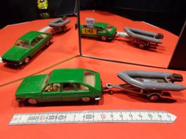 Renauli R30 mit Boot  1:43 (o.Box) Solido No.30 FR  >  (H12)