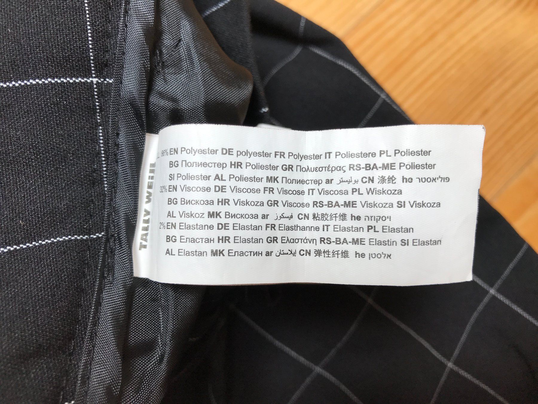 Tally Weijl Pantaloni: Tally Weijl Hose kariert Gr. 38 – Usato da Gümmenen venduto da FelizitasHermann 4