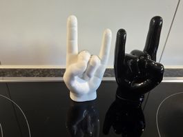 Salz und Pfefferstreuer Hand Rock On weiss schwarz Keramik
