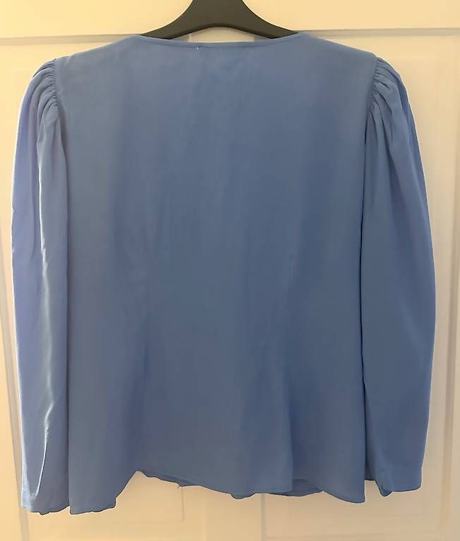 Mango Blusen: NEU! Schöne BLUSE von MANGO. Gr. 42/44 – Neu (gemäss Beschreibung) aus Flawil von mar_9chb 1