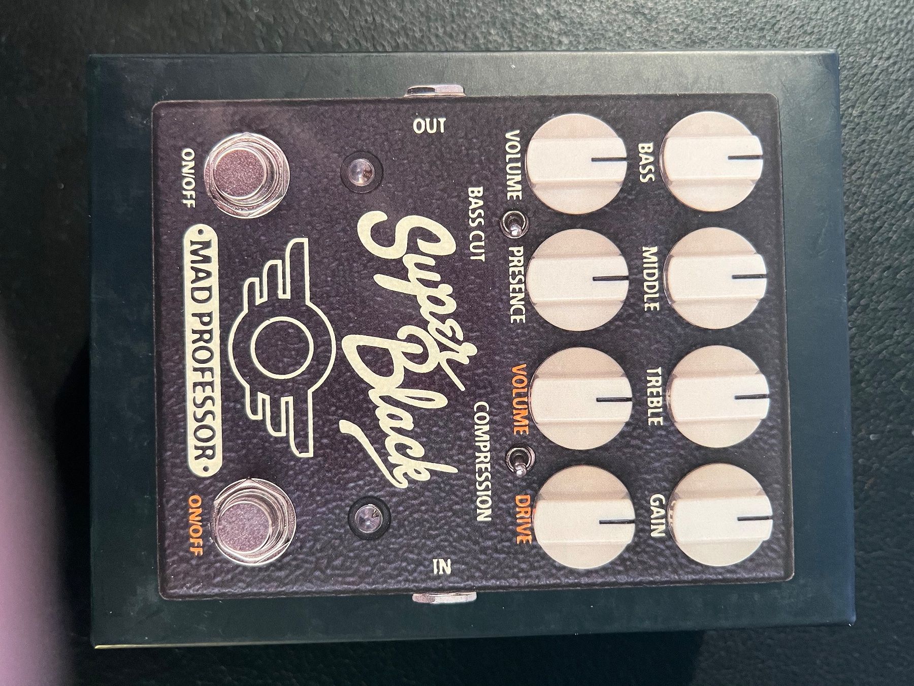 Strumenti musicali: Mad Professor Super Black preamp pedal – Nuovo e nell'imballaggio originale da Zürich venduto da oli_bxr6