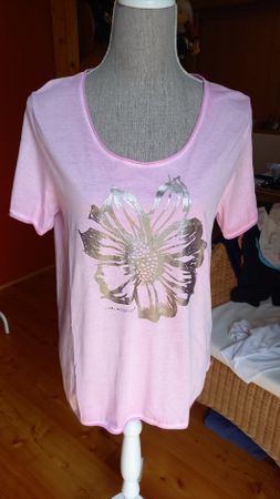 Lieblingsstück T-Shirt  mit Blume Grösse L neu