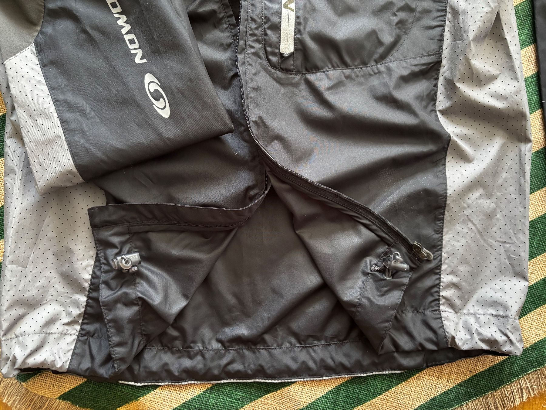 Salomon Giacche: Vintage Salomon übergangsjacke / Salomon Transitional jacket – Usato da Bern venduto da yas_w5js 4
