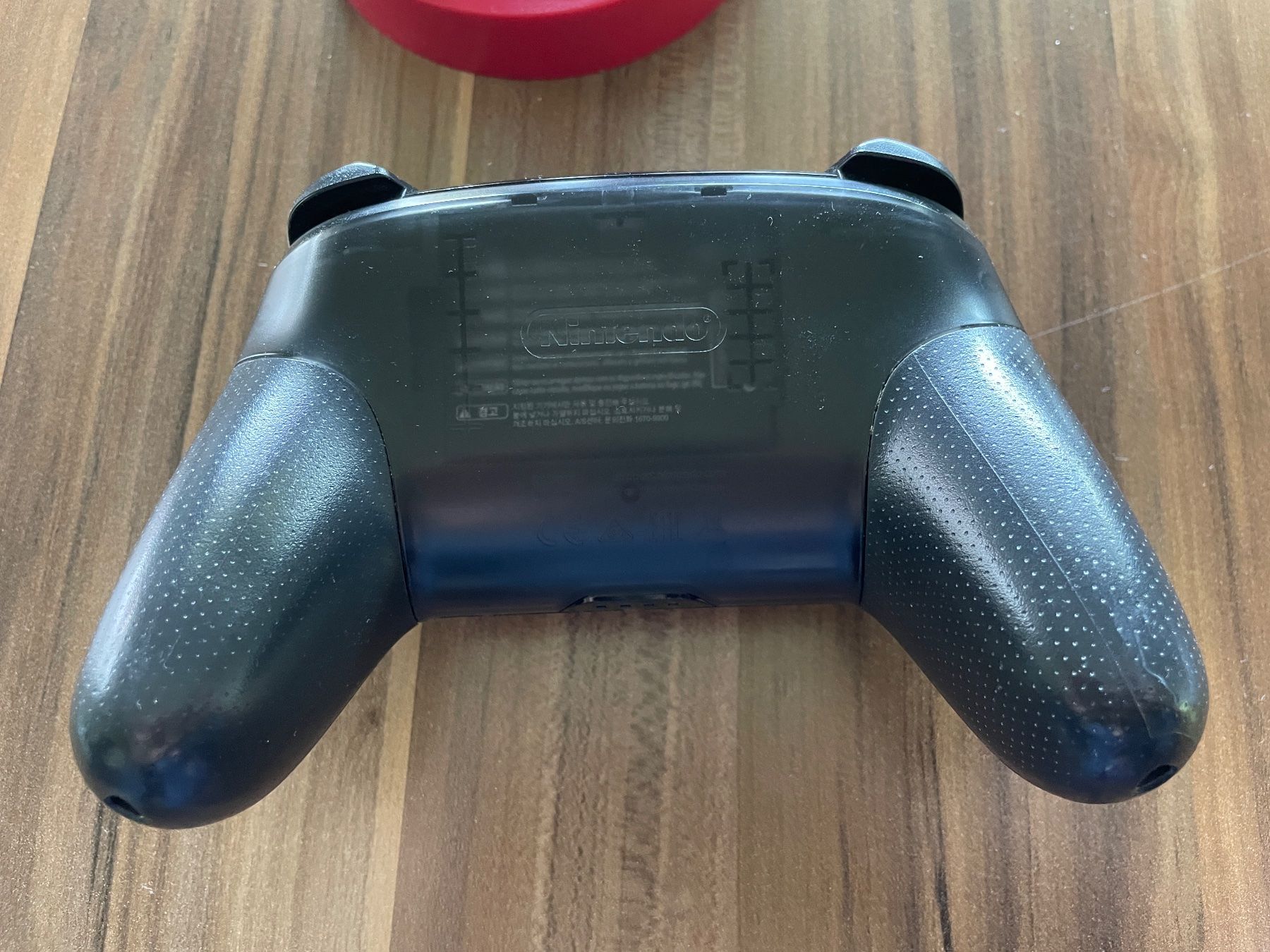 Nintendo Controller: Nintendo Switch Pro Controller + Mickey Mouse Halter – Usato da Gattikon venduto da Sunfloor 5