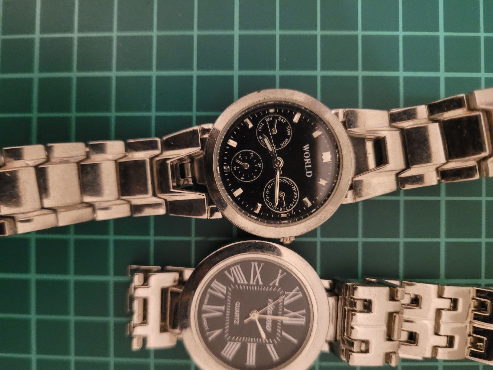 Orologi: Vintage "World" & "Valioso" Women's Watch Bundle - Silver – Usato da Meyrin venduto da Retro-GZ 2