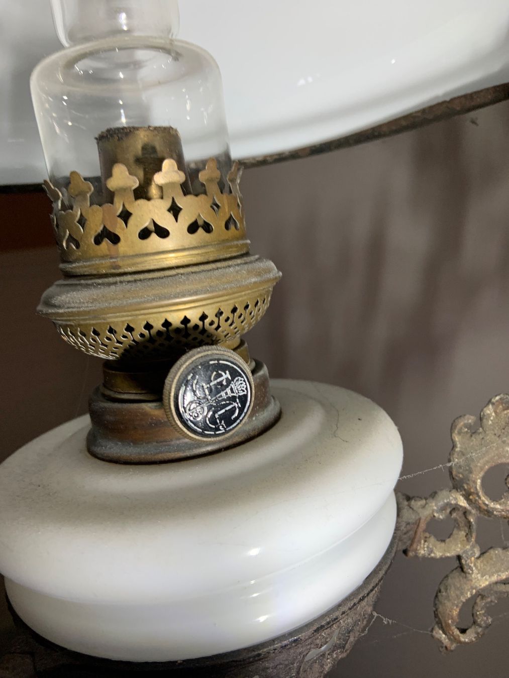 Lampade: Petroleum Hängelampe antik – Usato da Kerns venduto da kathia08 7