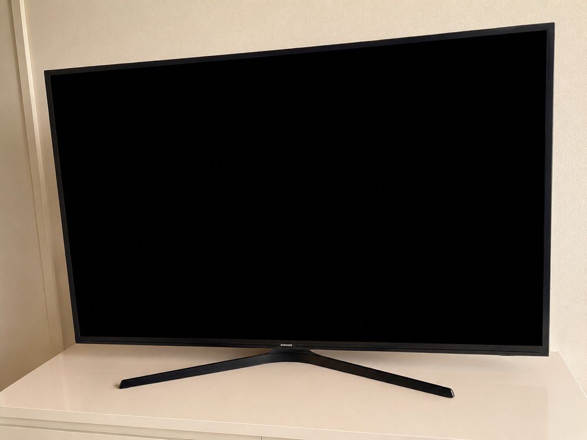Samsung Appareils TV: Samsung 65” Smart TV  – D'occasion à Dagmersellen par Coelho3
