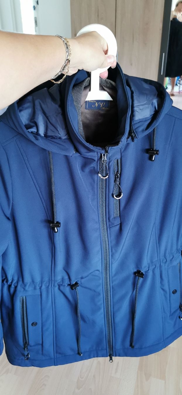 Giacche: Softshelljacke Gr XL – Usato da Winterthur venduto da Katyakaterina