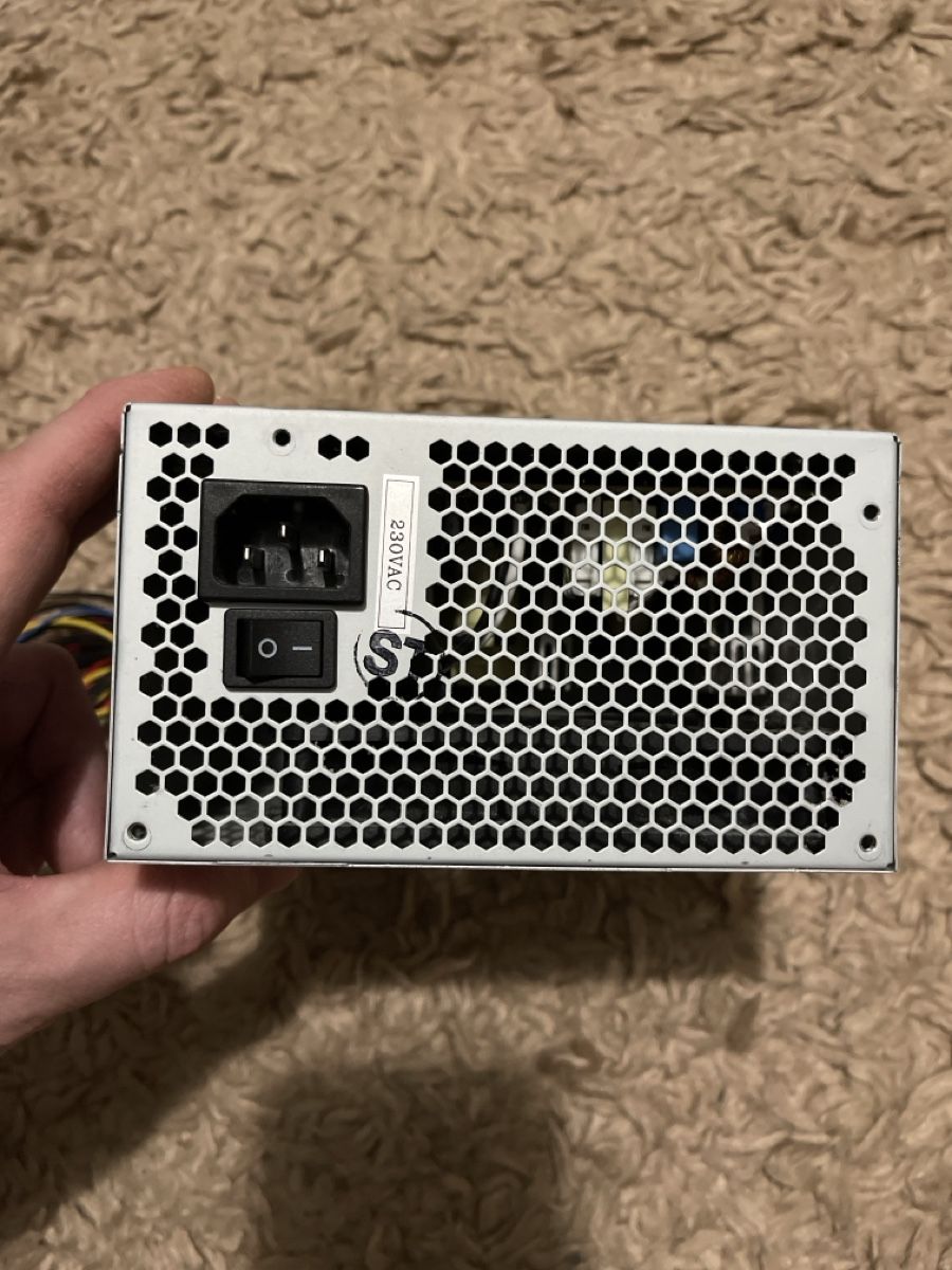 Elektronikbauteil: FSP 350-60EMON PC Netzteil – Gebraucht aus Unterkulm von AnoliOccasion 2