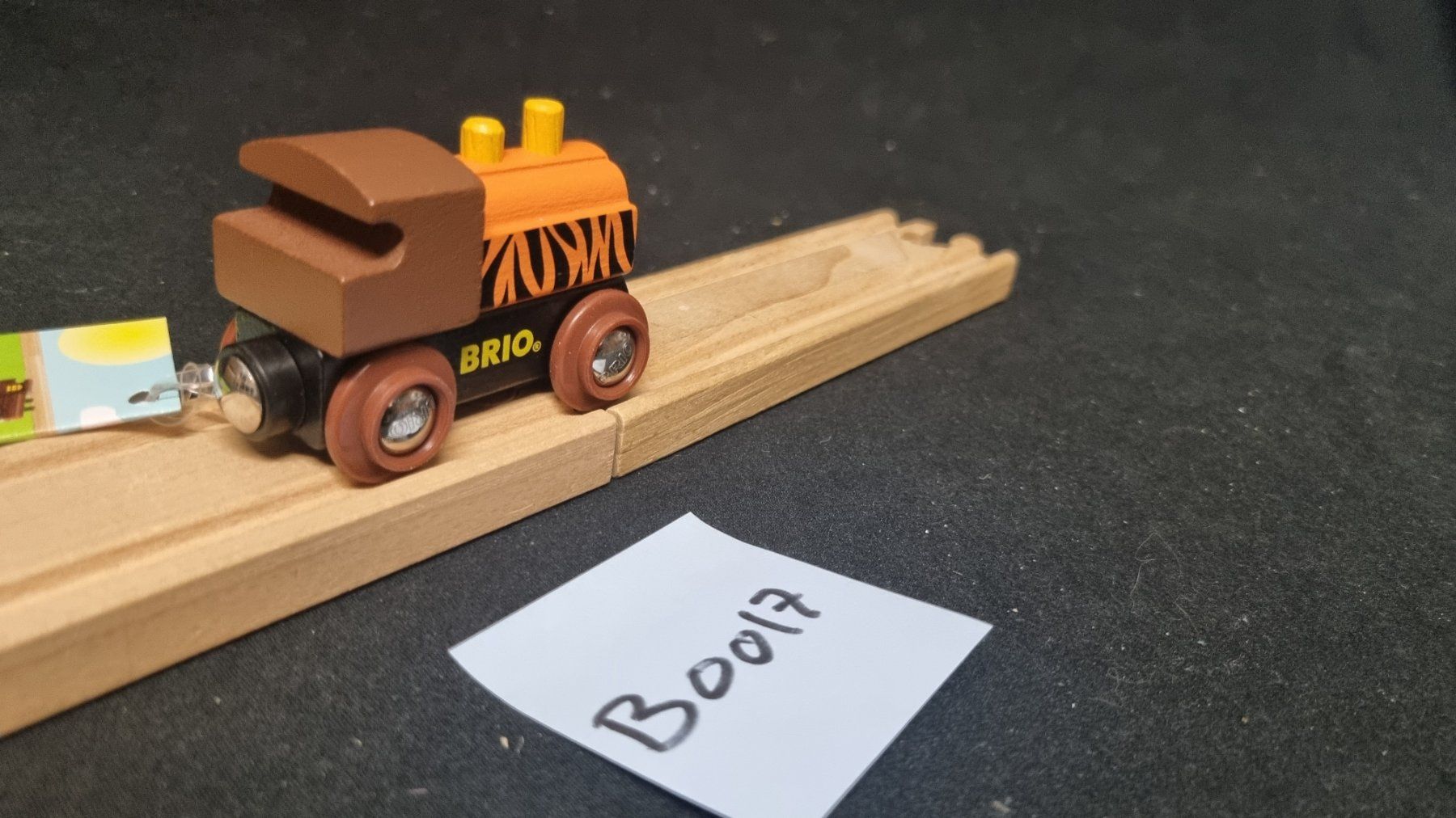 Brio Giocattoli: Brio Super Sammel Lok Tiger – Nuovo (secondo la descrizione) da Willisau venduto da Hilbrand-Handel 3