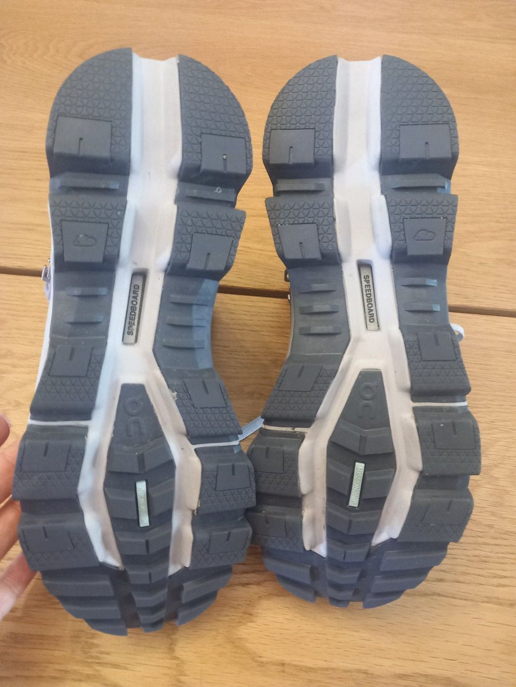 On Scarpe da donna: On Wanderschuhe lila – Usato da Buttwil venduto da K_und_K 3