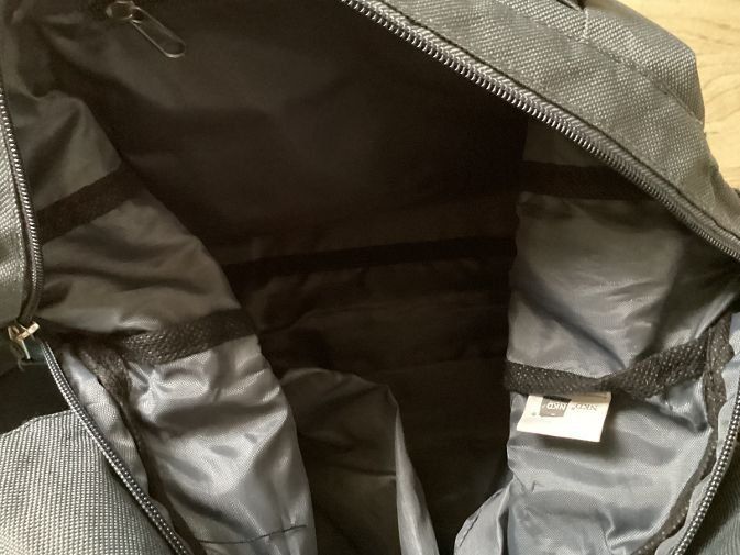 Taschen: Tasche, geräumig, gebraucht  -  siehe ANGEBOT !!! – Gebraucht aus Bad Zurzach von Hibiskus78 1
