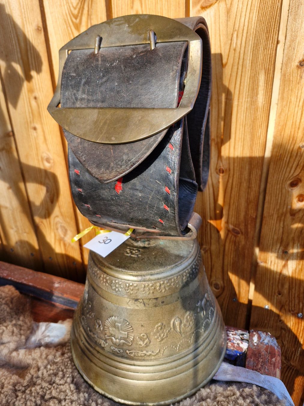 Cloches & sonnailles: Glocke Treichel – D'occasion à Guarda par rue_bpd7