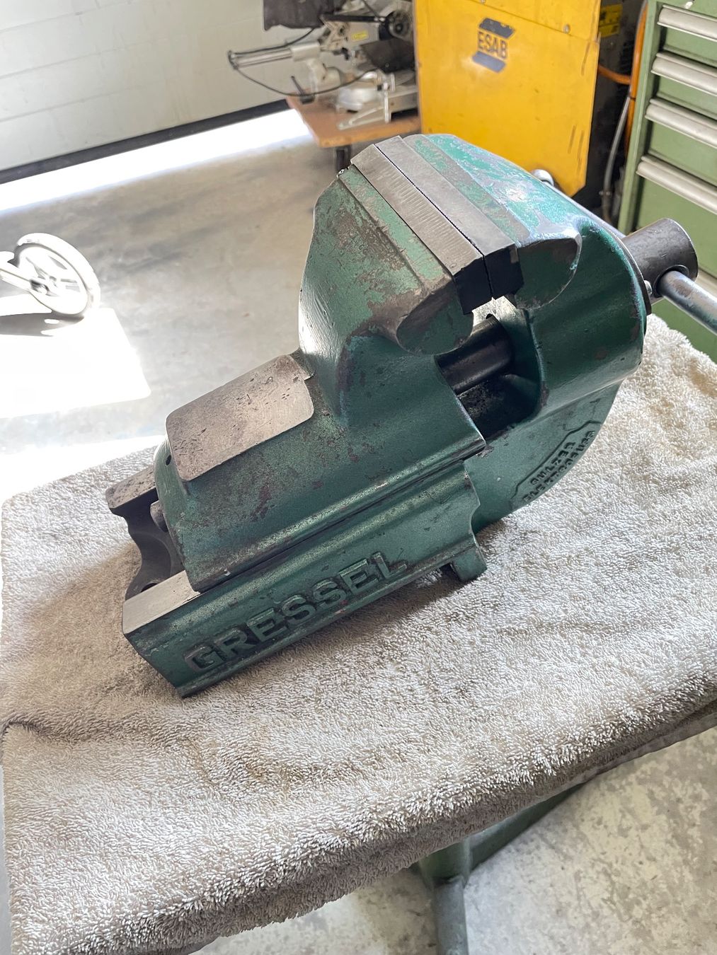 Gressel Alle Werkzeuge: Schraubstock Gressel 125mm Breite – Gebraucht aus Herbetswil von adobe326 3