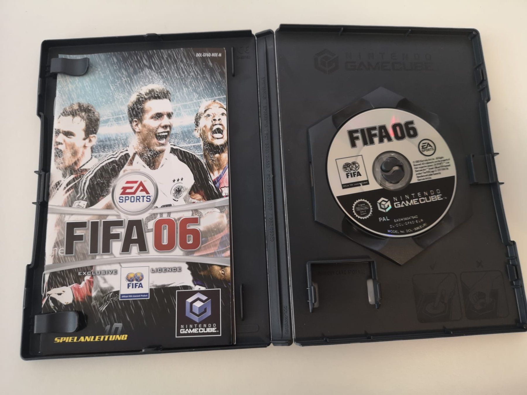 Spiele: Fifa 06 (Gamecube) – Gebraucht aus Herisau von Seyashop1 1