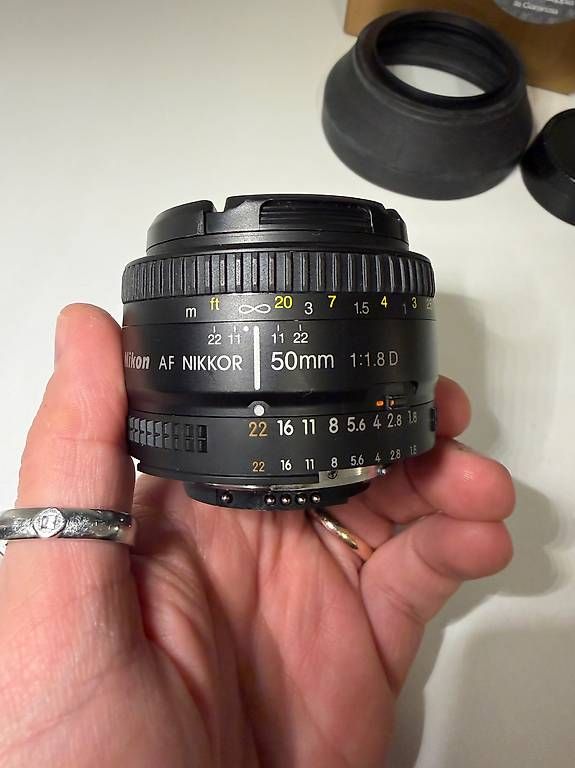 Nikon Obiettivi: Nikon AF NIKKOR 50mm 1:1.8 D – Usato da Mendrisio venduto da MarA_82 3