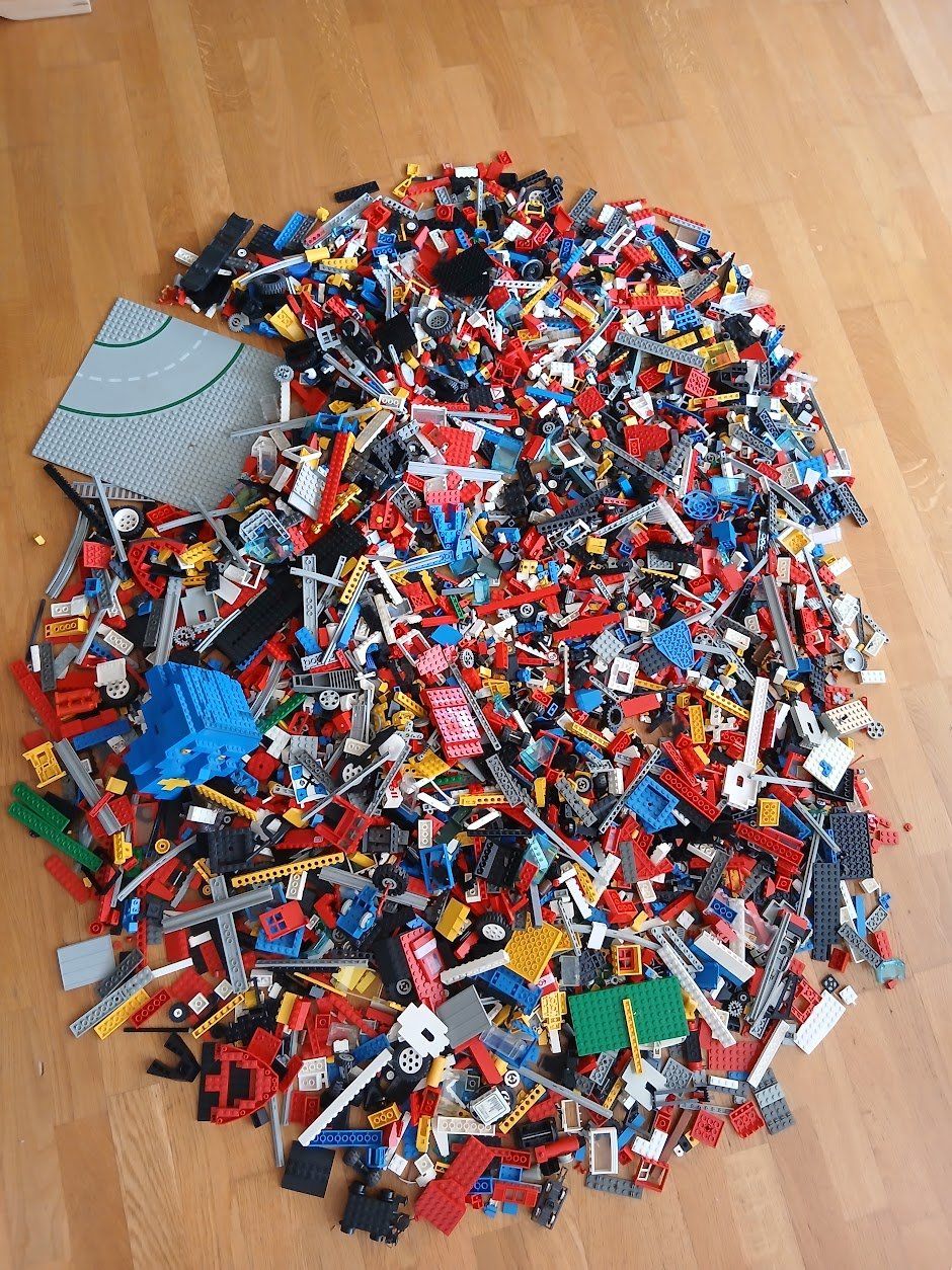 Lego Jouets: Lego Classic 9KG – D'occasion à Dübendorf par Fip05 5
