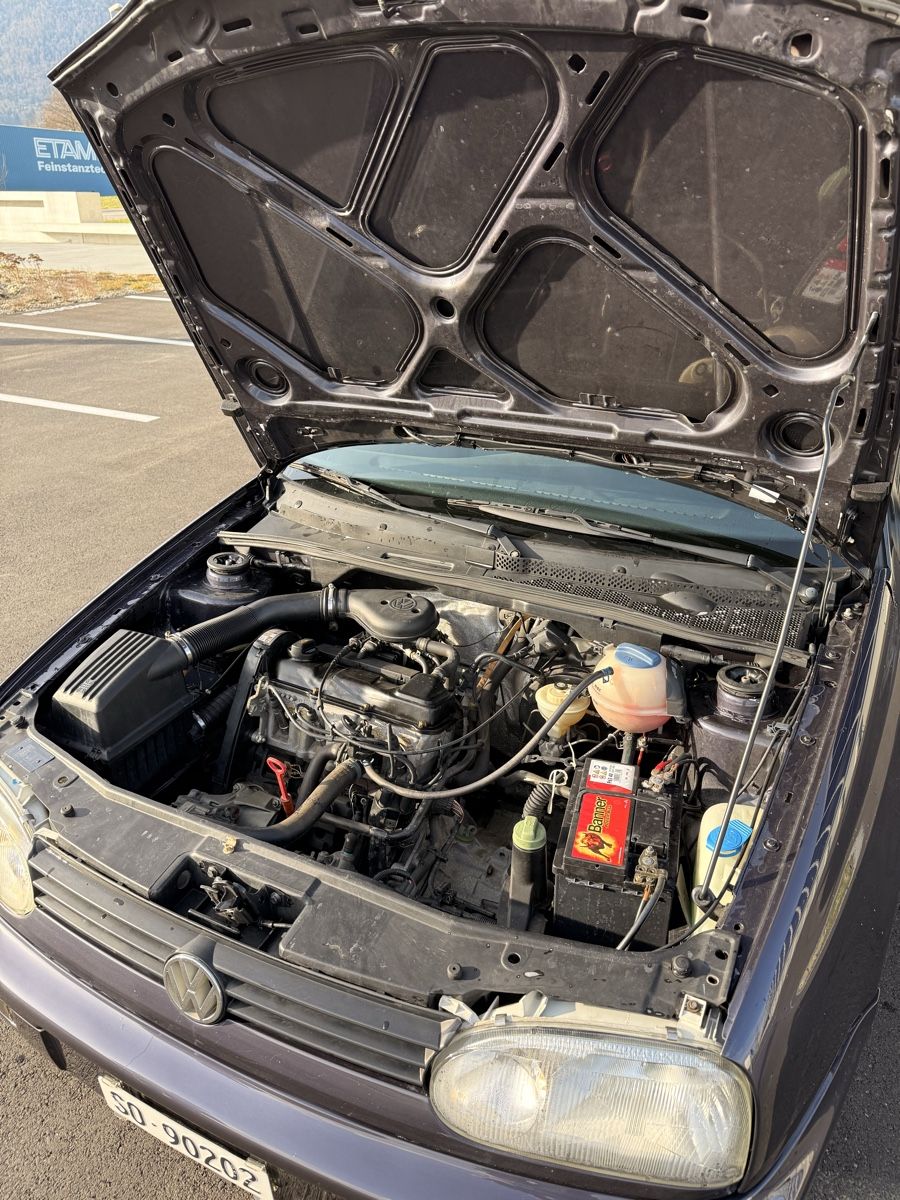VW Autos: VW Golf 3 1.8L 90Ps – D'occasion à Bellach par Fabrizio91 8