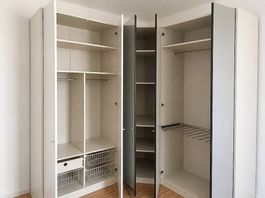 Kleiderschrank von Pfister 