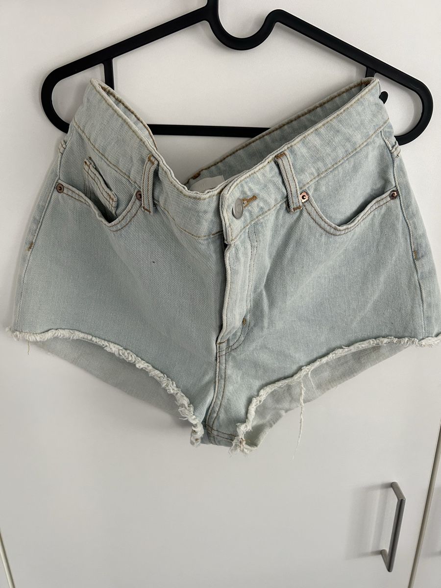 Jeans: Jeansshorts – Usato da Merenschwand venduto da ___niggi___