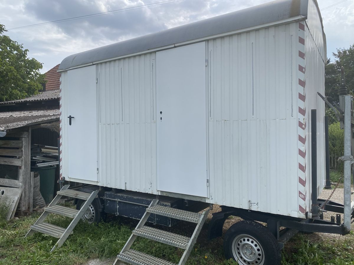 Rimorchi: Bauwagen/Mannschaftswagen – Usato da Oberönz venduto da formholz 1