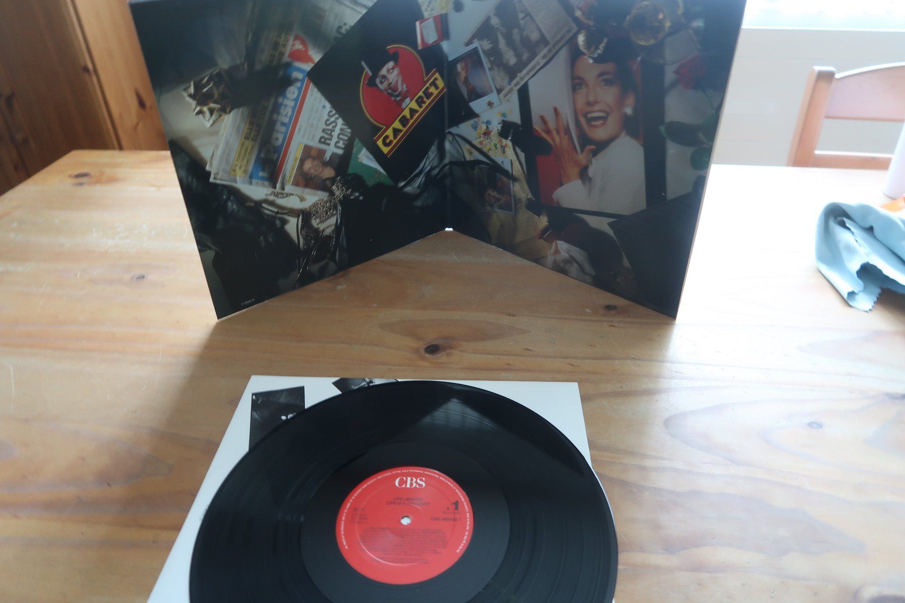 Vinyles: UTE LEMPER - LIFE IS A CABARET - VINYL LP – D'occasion à Basel par Patiscat 3
