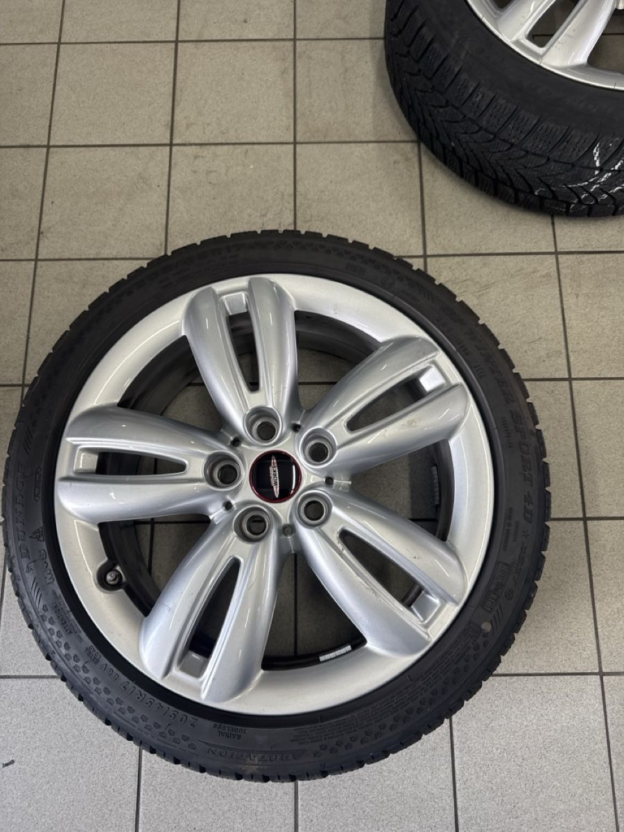 Pneumatici & Ruote complete: Mini cooper s Winterkompletträder – Usato da Oftringen venduto da lar_569b 1